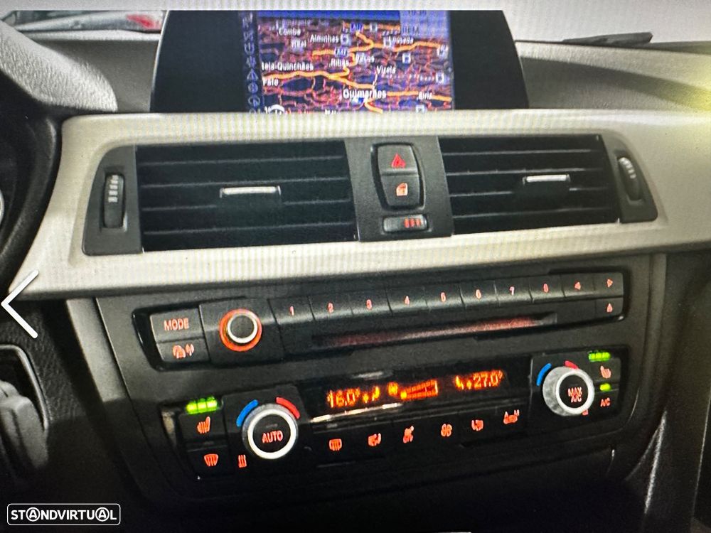 BMW 320 d Touring Auto Line Sport - 10