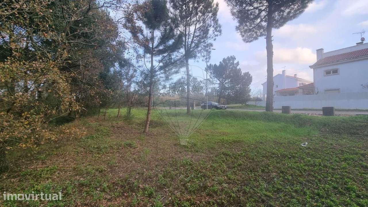 Terreno  para venda - Grande imagem: 2/4