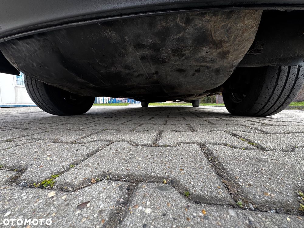 Volkswagen Transporter - 39