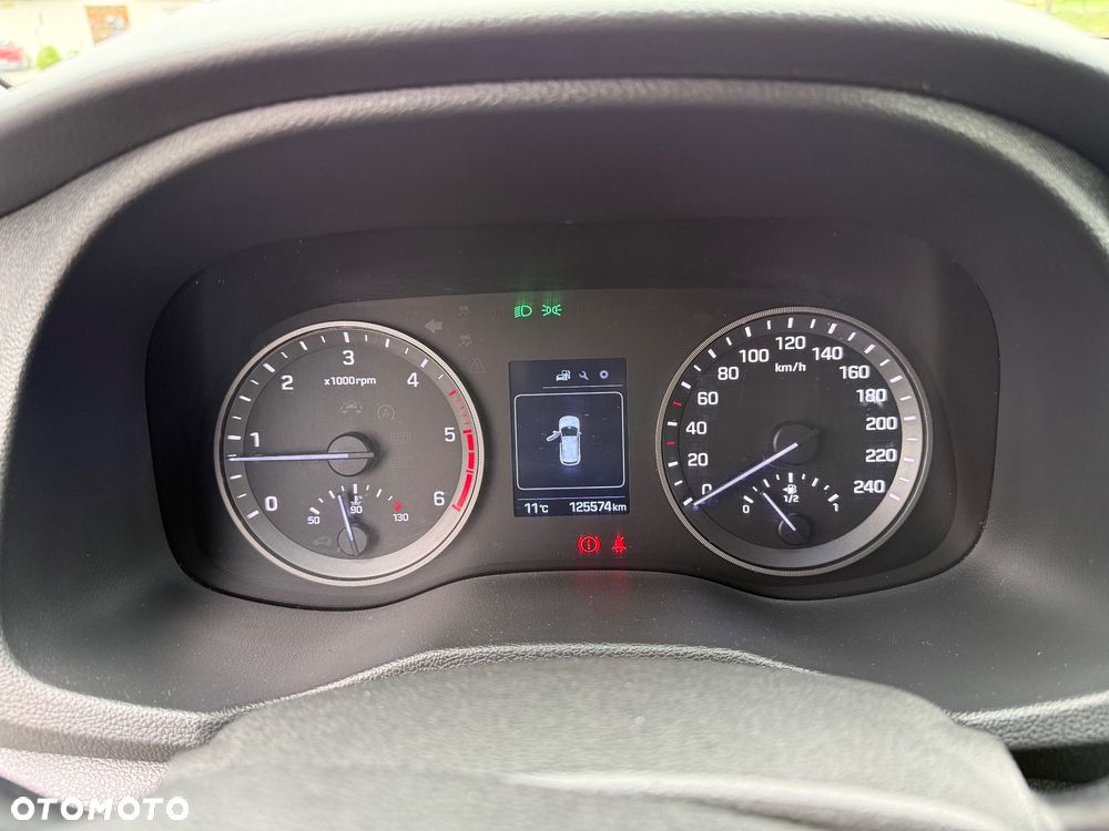 Hyundai Tucson 1.7 CRDI BlueDrive Comfort 2WD - 37