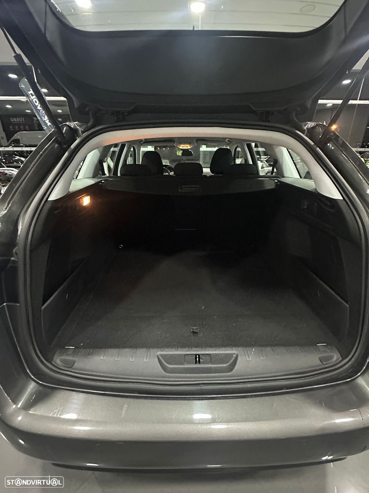 Peugeot 308 SW 1.6 BlueHDi Allure J18 EAT6 - 22