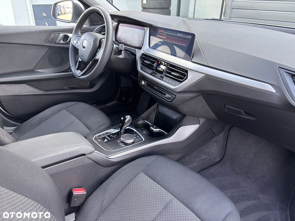 BMW Seria 1 - 18