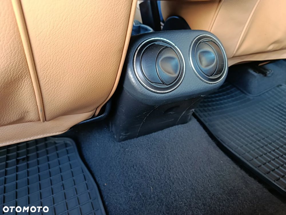 Alfa Romeo 156 2.5 V6 24v - 16