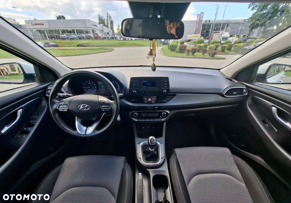 Hyundai i30 - 23