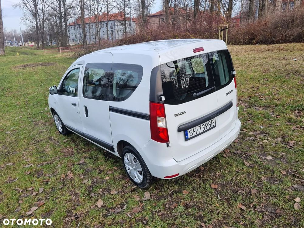 Dacia Dokker 1.6 SCe Celebration - 6