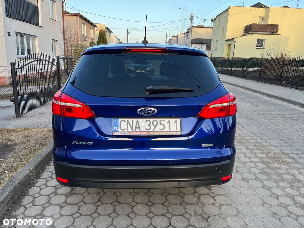 Ford Focus 1.0 EcoBoost Start-Stopp-System COOL&CONNECT DESIGN - 4