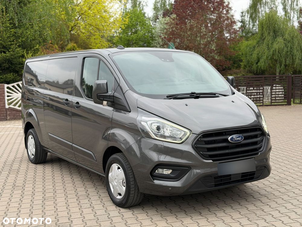 Ford TRANSIT CUSTOM - 12