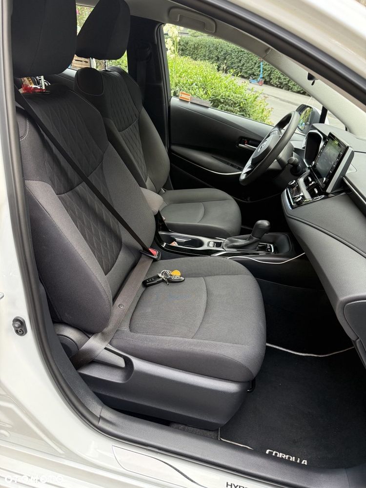 Toyota Corolla 1.8 Hybrid Style - 11