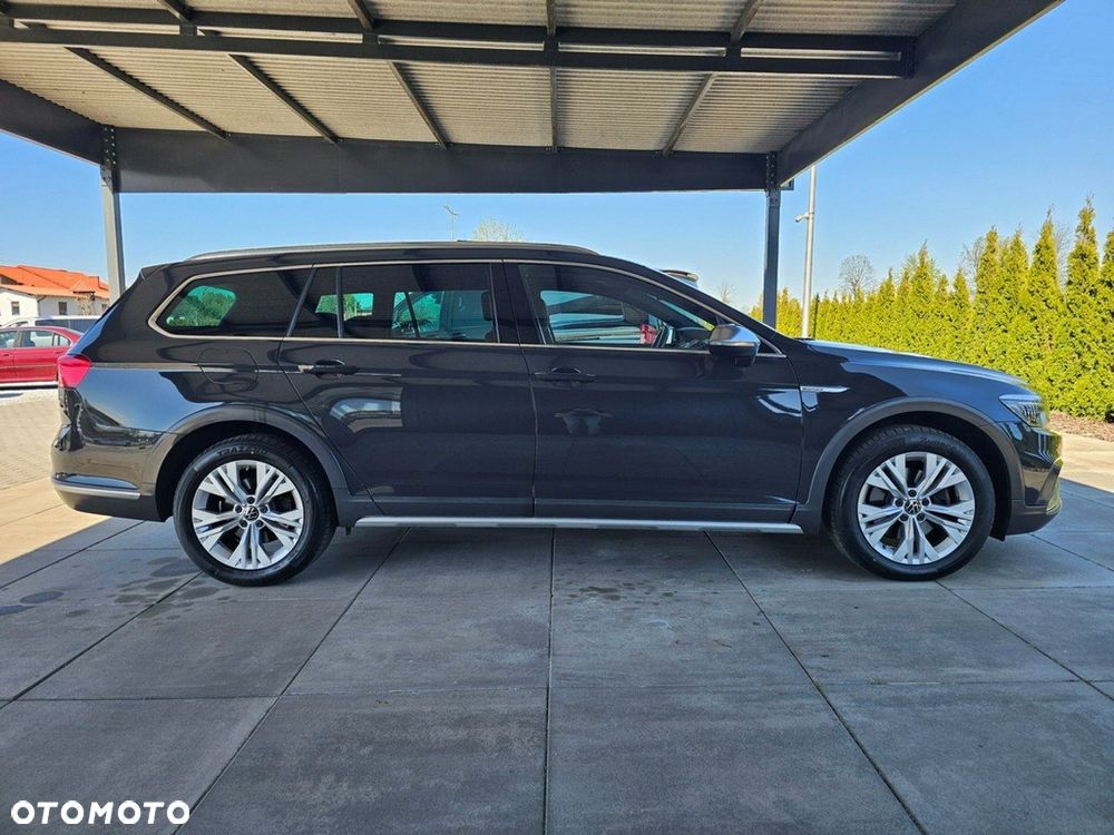 Volkswagen Passat Alltrack - 10