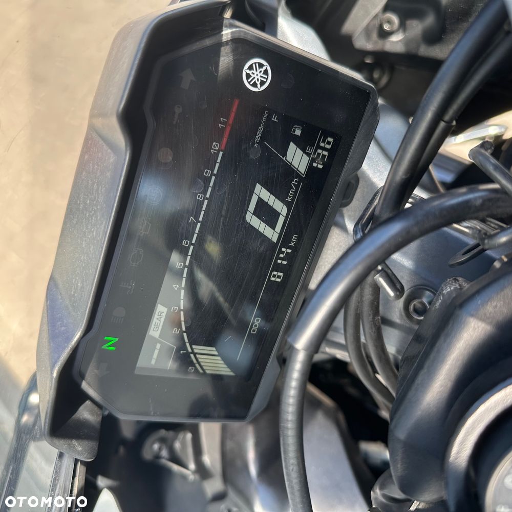 Yamaha R7 - 5