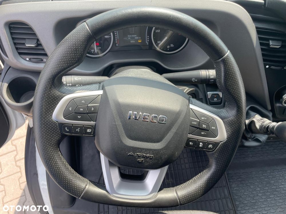 Iveco 50C18 Chłodnia 8EP Winda 1000kg - 14