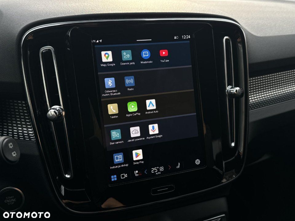 Volvo XC 40 - 24