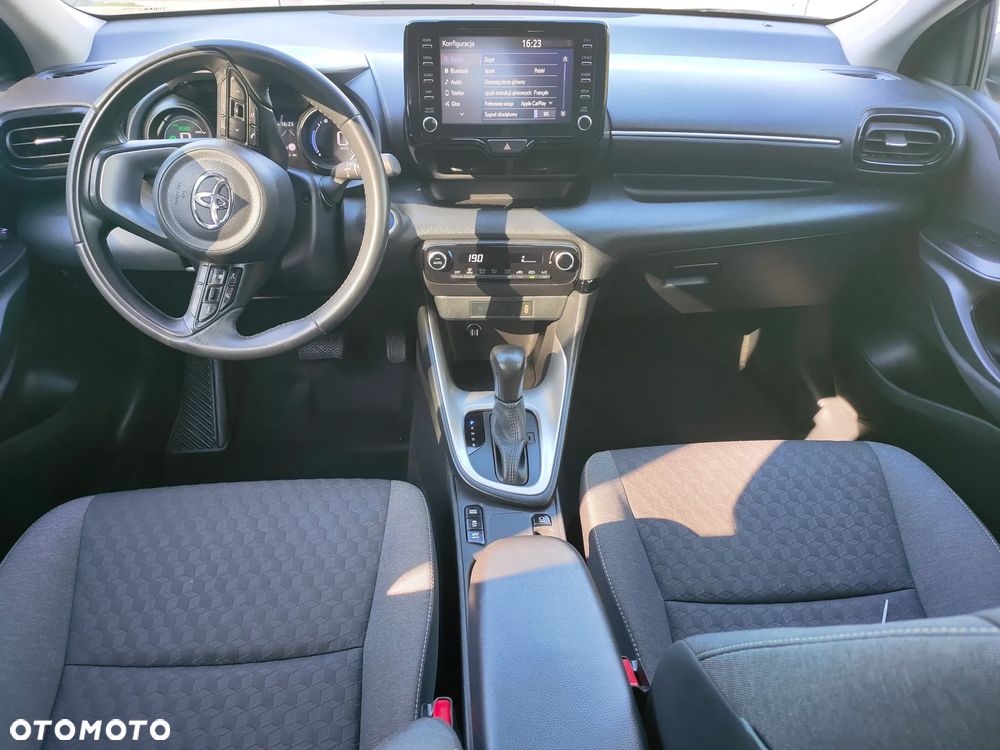 Toyota Yaris - 8