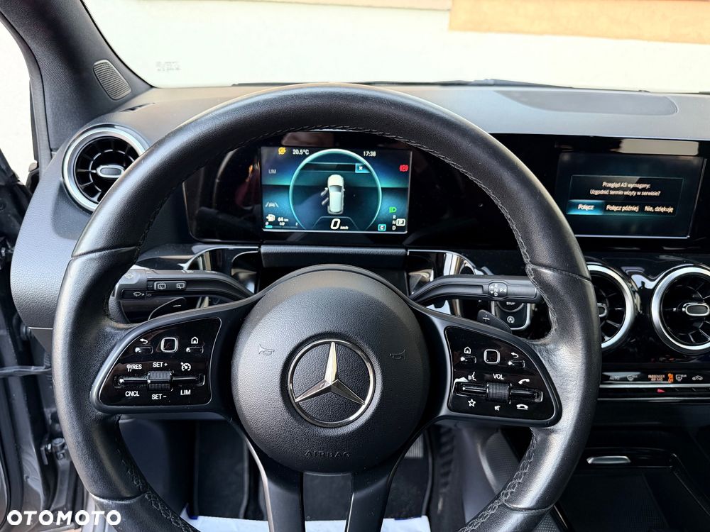 Mercedes-Benz Klasa B 180 7G-DCT Progressive - 35