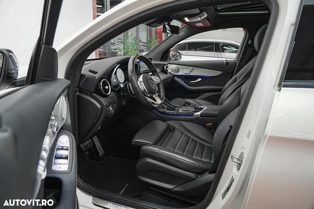 Mercedes-Benz GLC Coupe 300 e 4Matic 9G-TRONIC AMG Line - 4