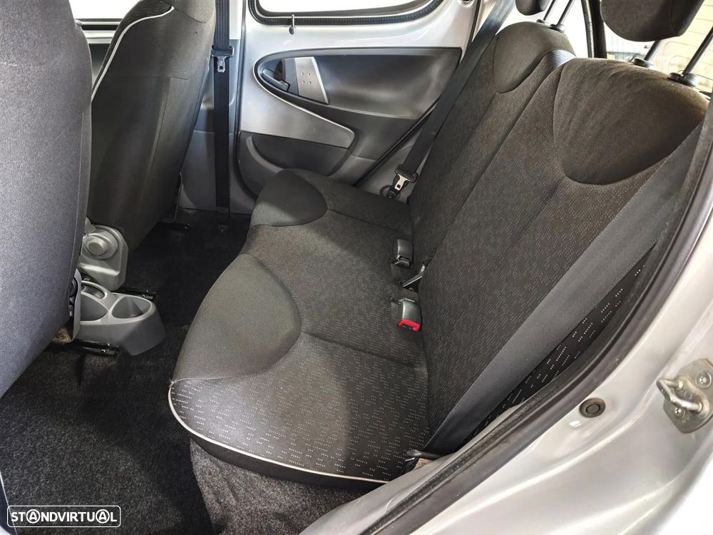 Peugeot 107 1.0 Active - 19