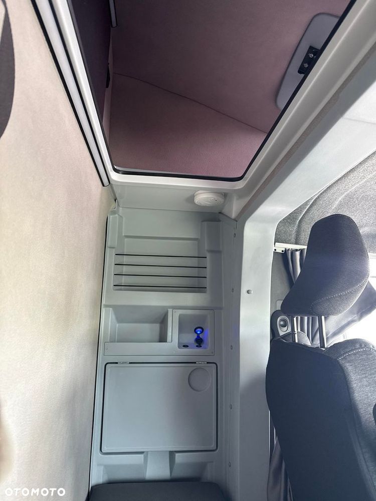 Renault Master - 17