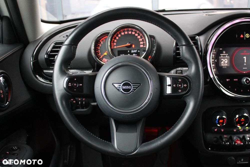 MINI Clubman - 12