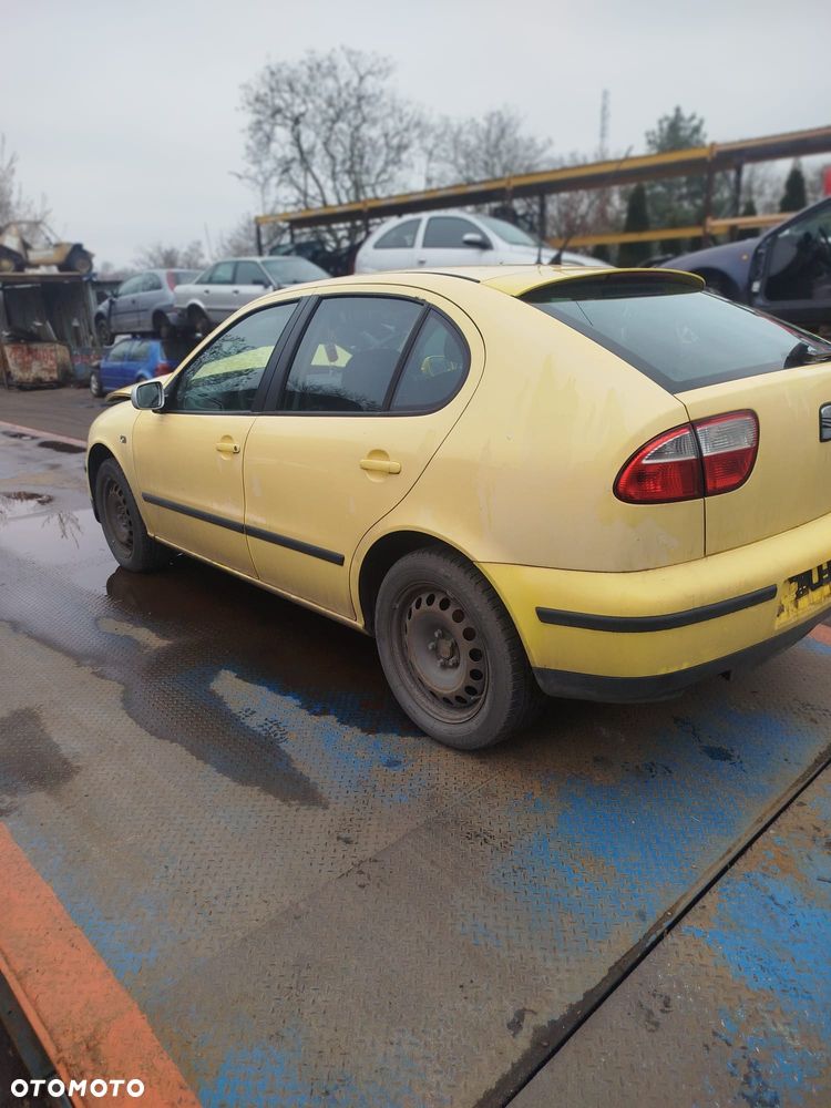 Seat Leon na części. - 8