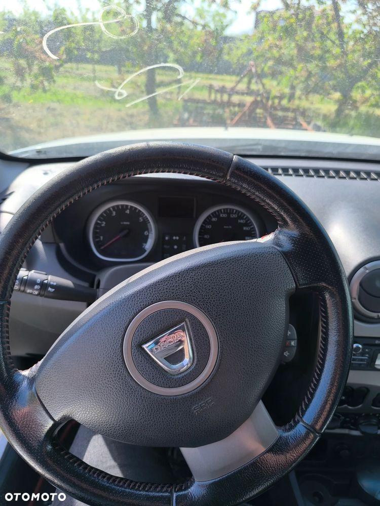 Dacia Duster dCi 110 FAP 4x2 Laureate - 9