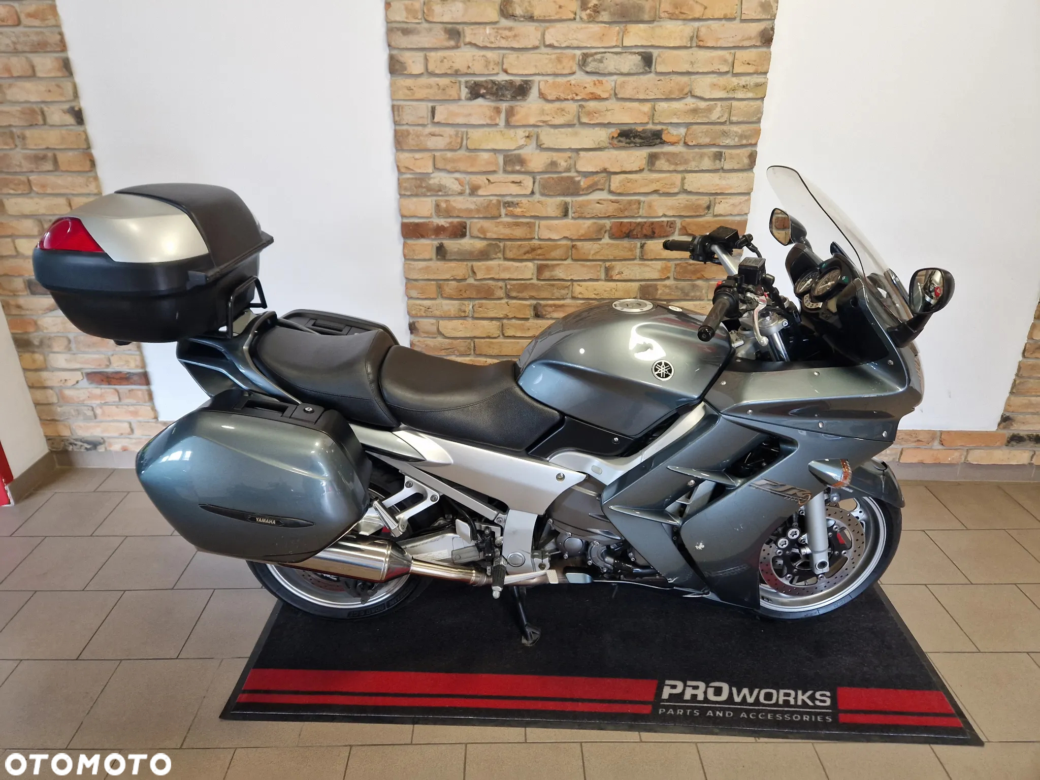Yamaha FJR - 22