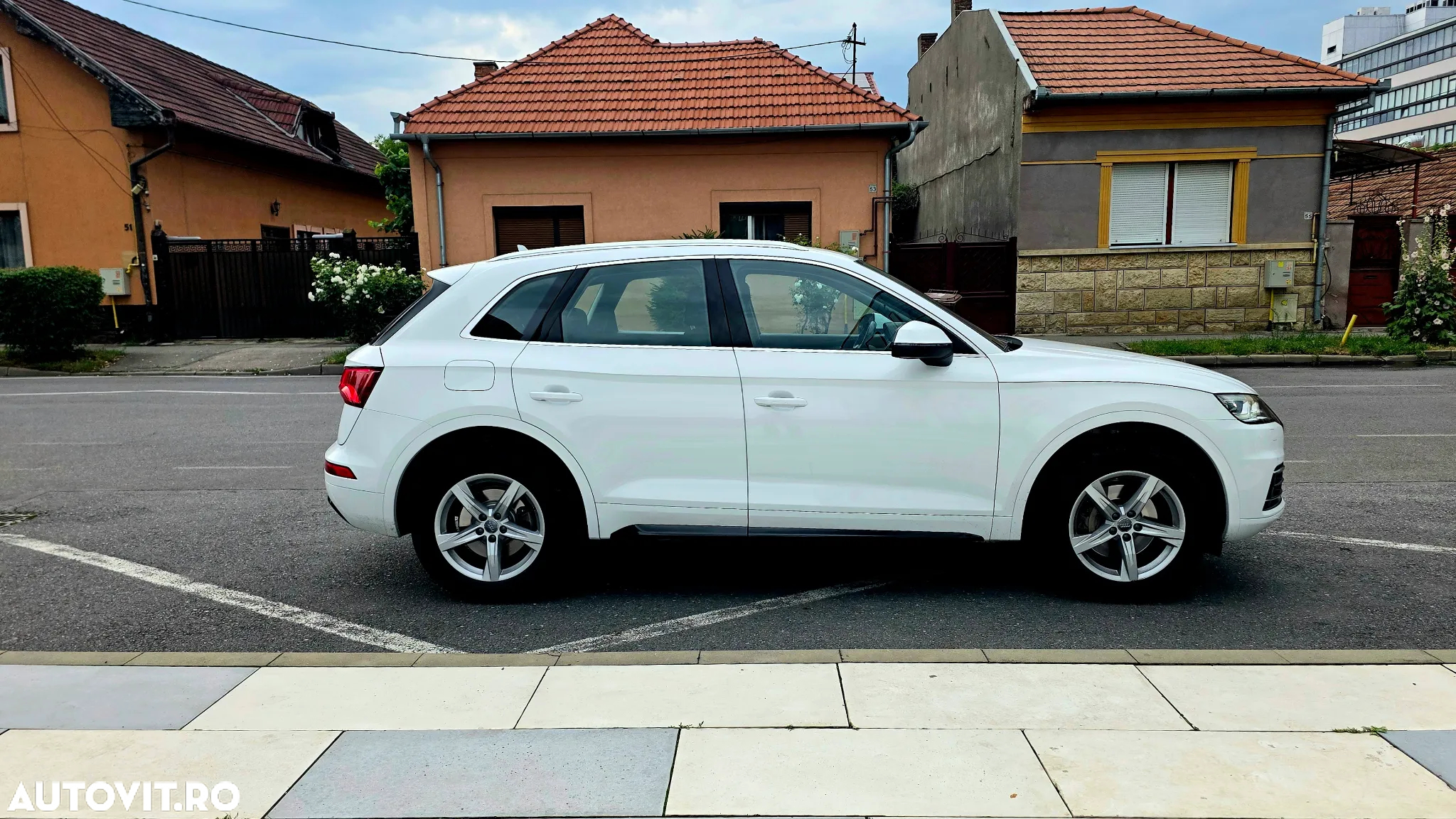 Audi Q5 2.0 40 TDI quattro S tronic Design - 2