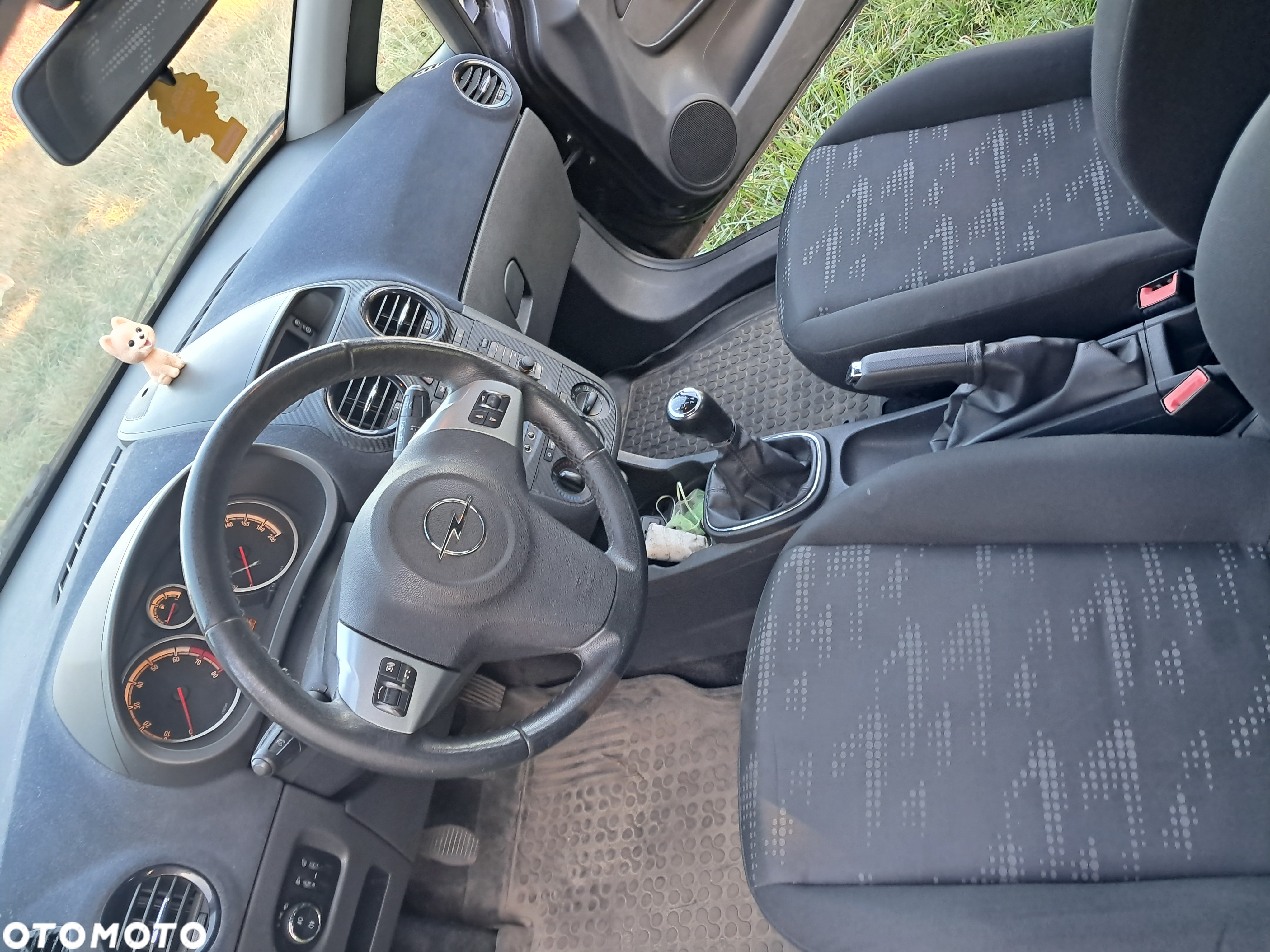 Opel Corsa - 4