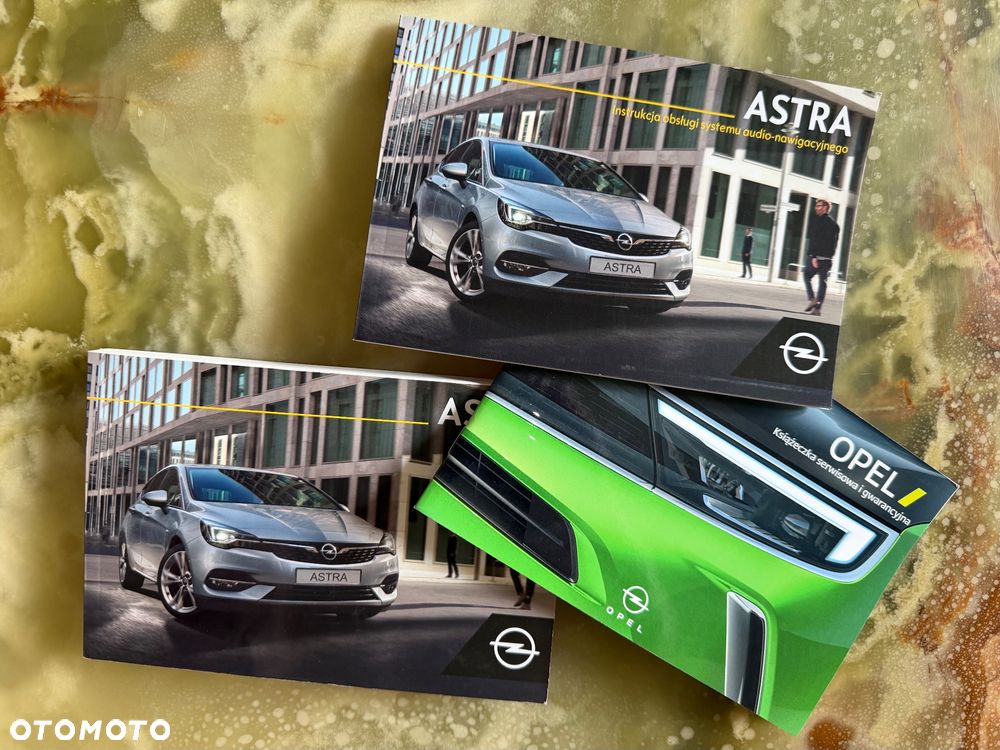 Opel Astra 1.2 T Elegance S&S - 20