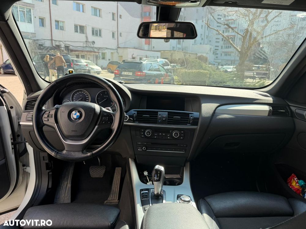 BMW X3 xDrive20d Aut. - 8