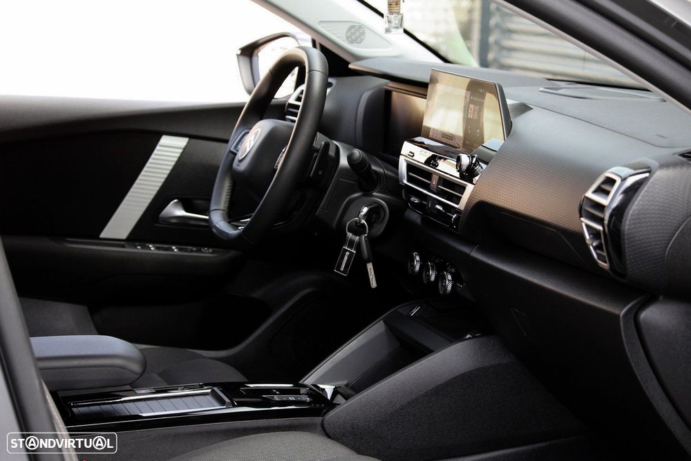 Citroën C4 X 1.2 Hybrid Plus e-DSC6 - 16