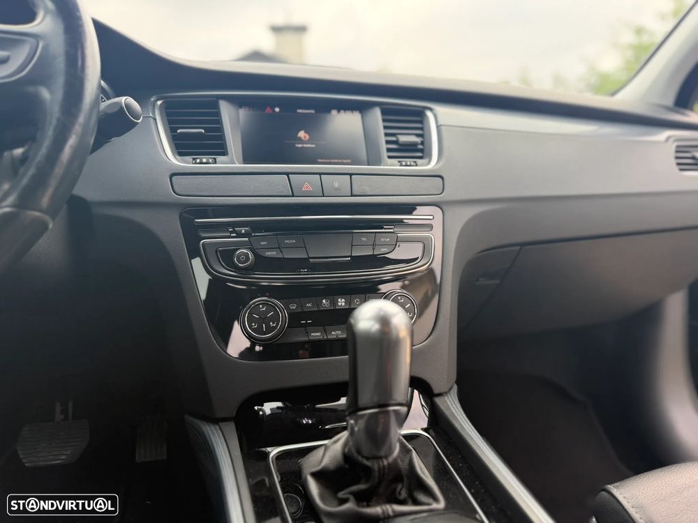 Peugeot 508 SW 1.6 e-HDi Allure 2-Tronic J18 - 14