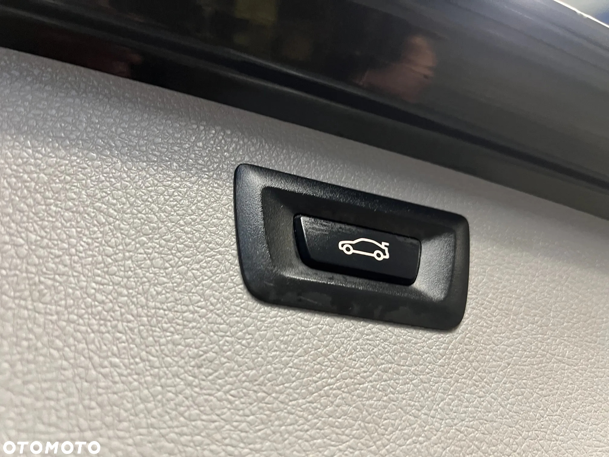 BMW Seria 3 318d DPF Touring - 19