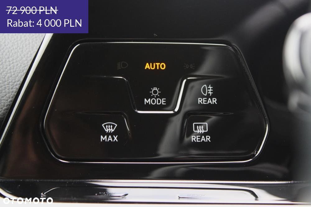 Volkswagen Golf - 32