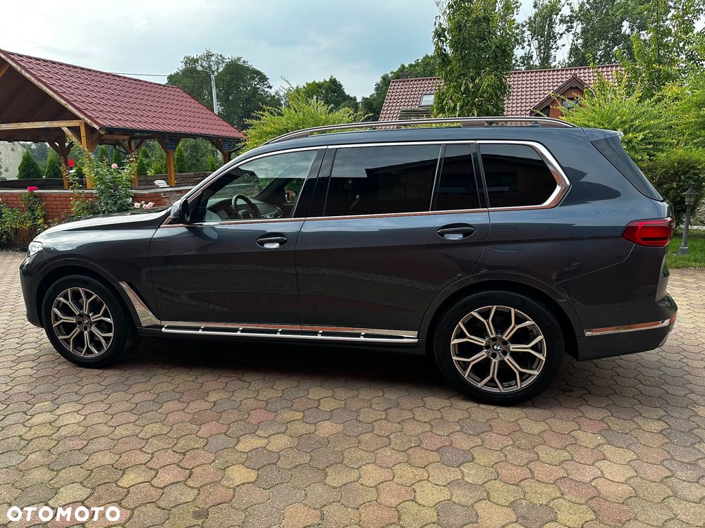BMW X7 xDrive40i - 8