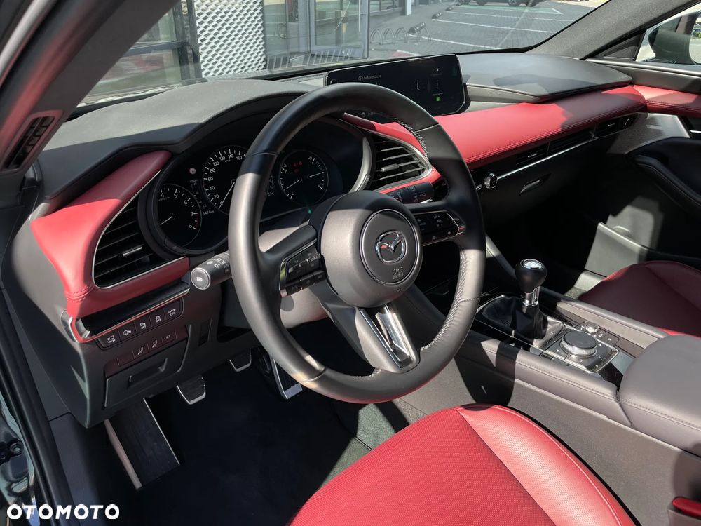 Mazda 3 - 10
