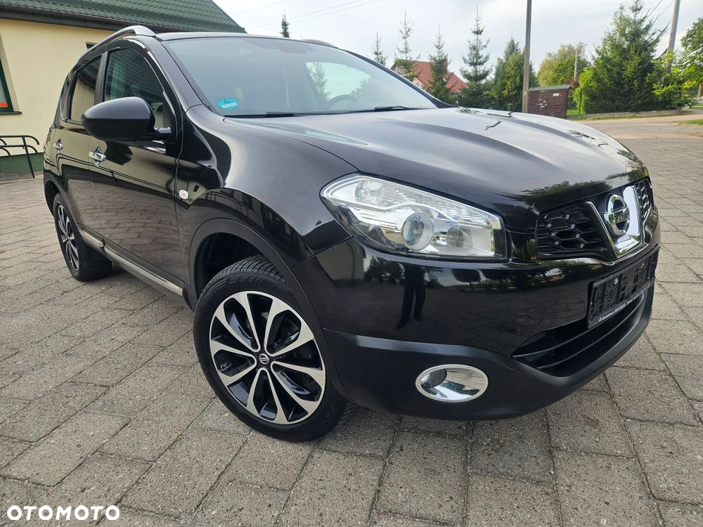 Nissan Qashqai - 2