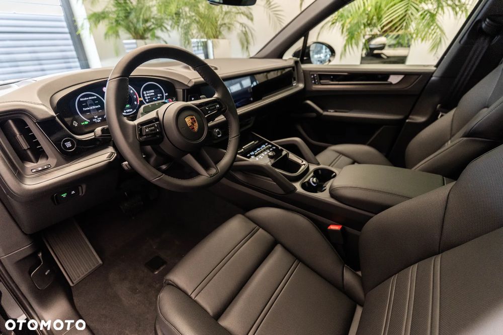 Porsche Cayenne E-Hybrid PHEV Black Edition - 8