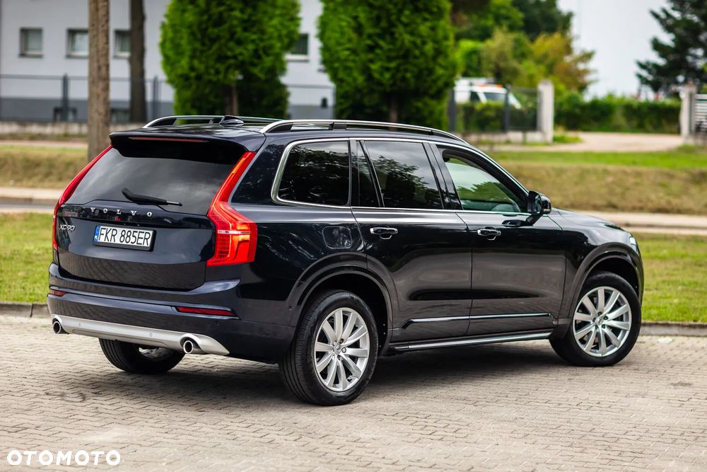 Volvo XC 90 D5 AWD Geartronic Momentum - 14