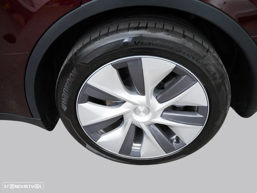 Tesla Model Y Long Range Dual Motor AWD - 7