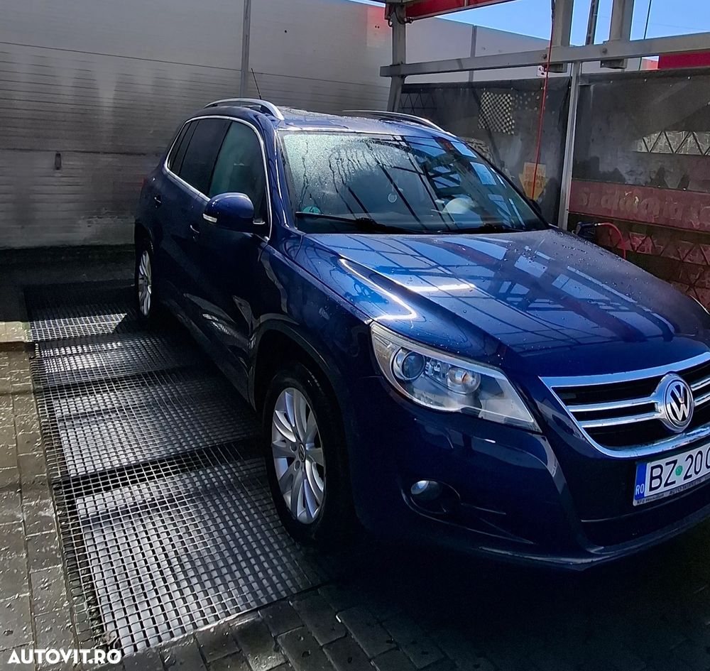 Volkswagen Tiguan 2.0 TDI DPF 4Motion Track&Field - 10