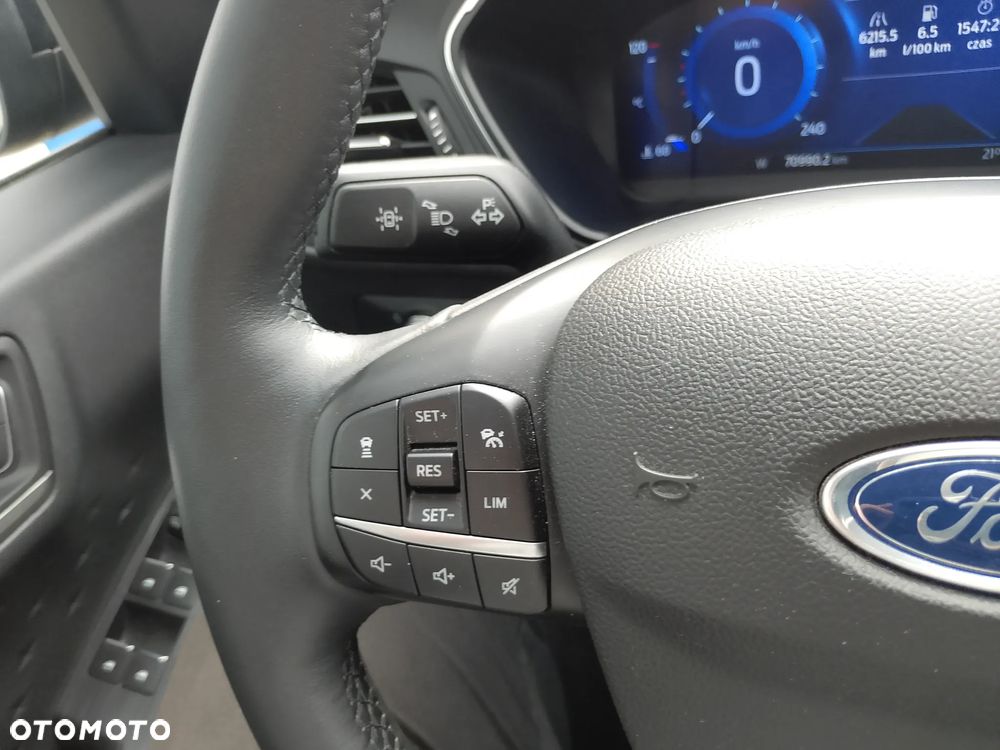 Ford Kuga 1.5 EcoBoost FWD Titanium - 23