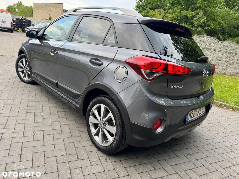 Hyundai i20 blue 1.0 T-GDI Active YES Plus - 12