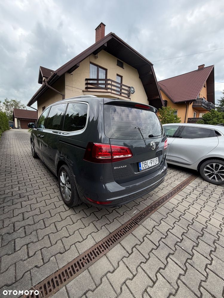 Volkswagen Sharan 2.0 TDI BMT Highline - 32