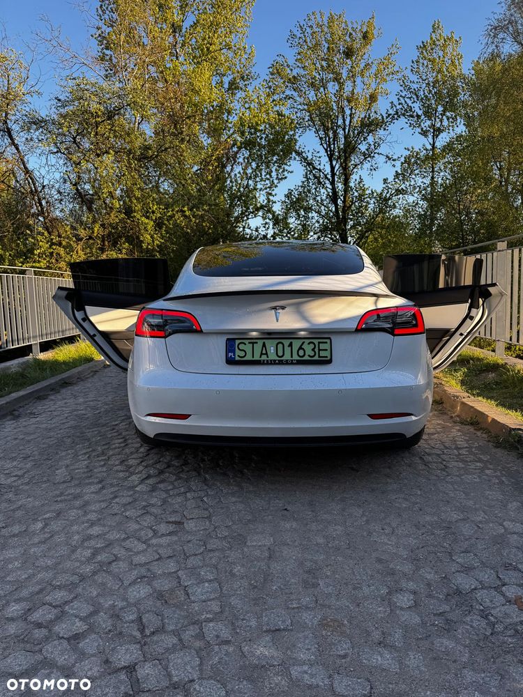 Tesla Model 3 Standard Reichweite Plus Hinterradantrieb - 16