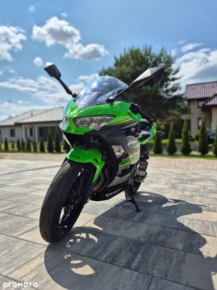 Kawasaki Ninja 400 - 3