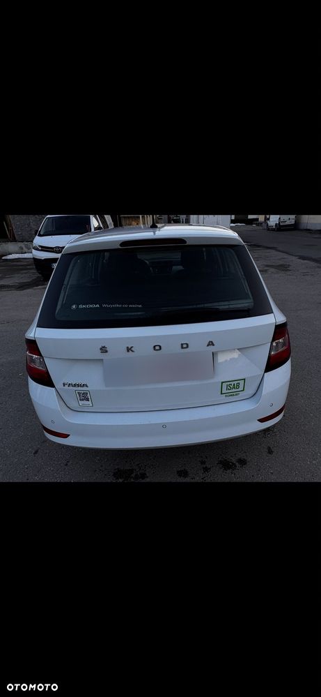 Skoda Fabia 1.0 TSI Ambition - 2