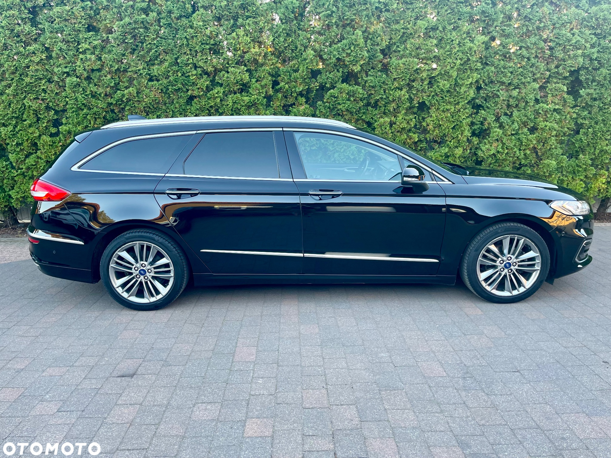 Ford Mondeo 2.0 Hybrid Vignale Plus - 10