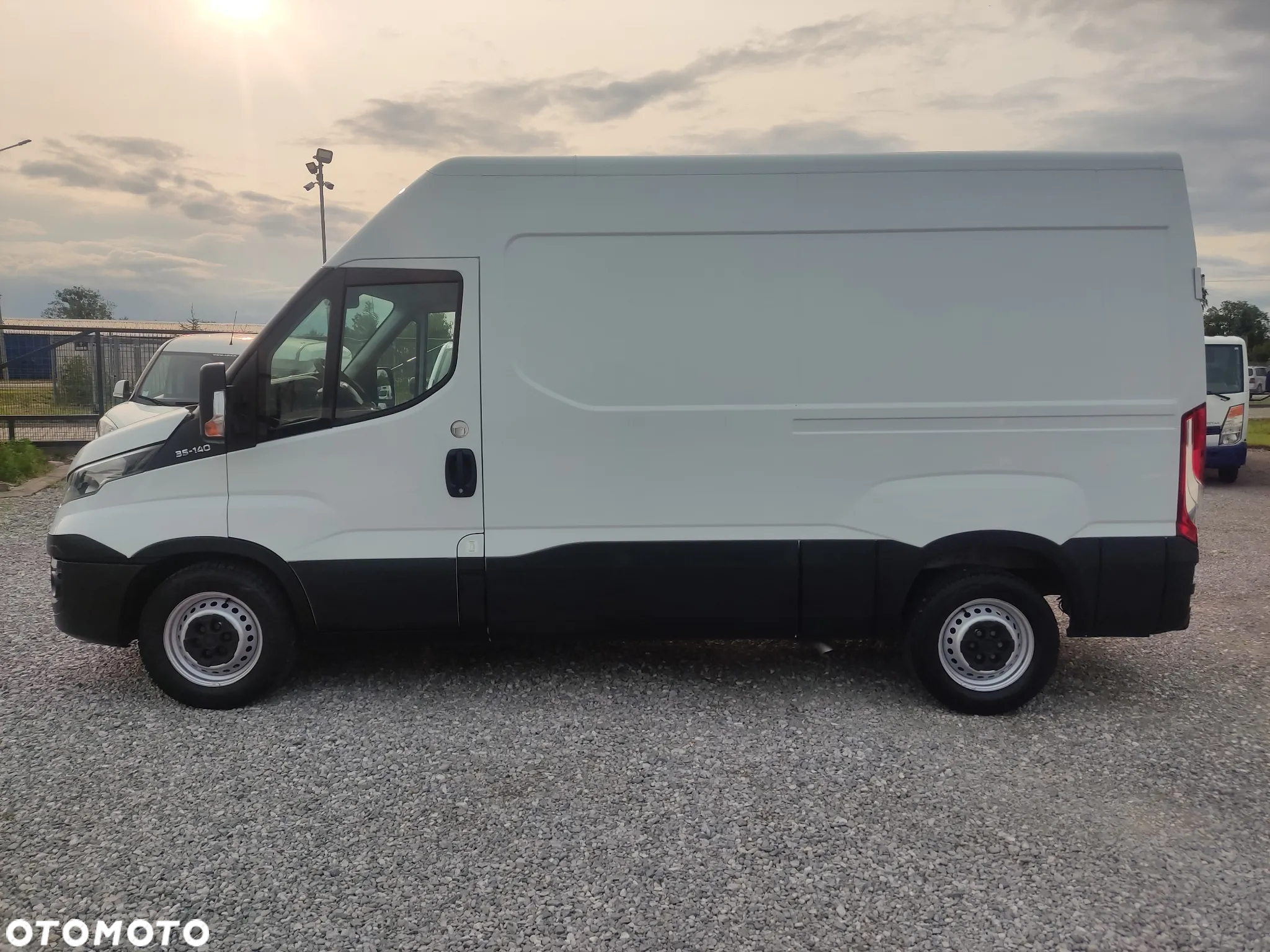 Iveco 35S140 - 9