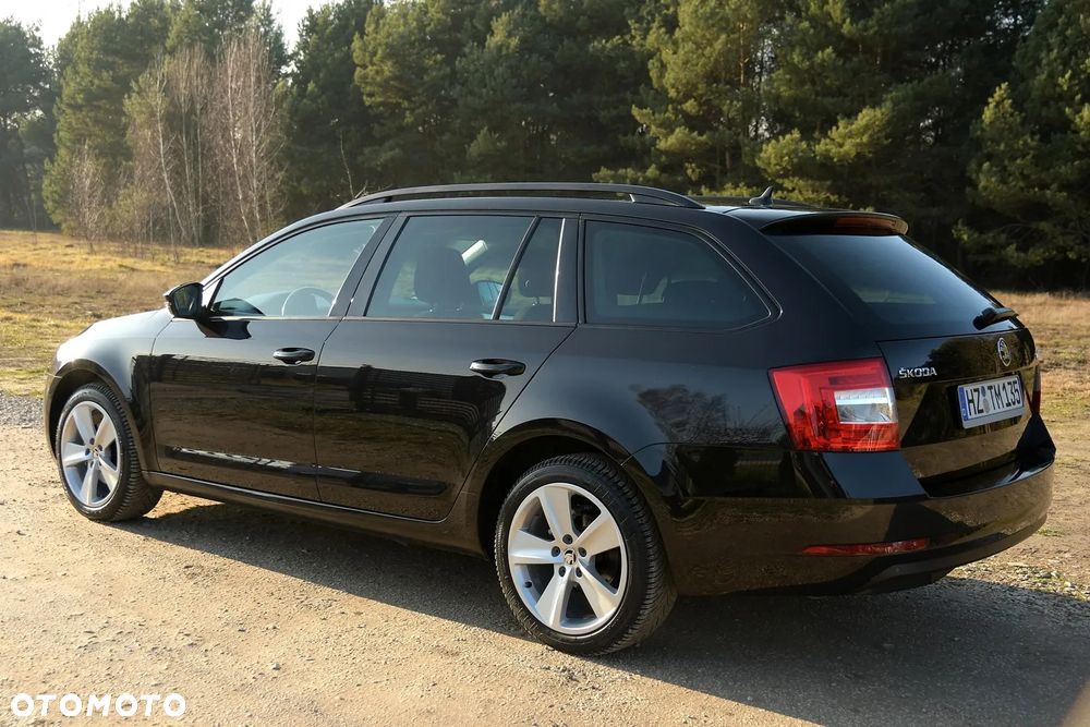 Skoda Octavia 2.0 TDI DSG Exclusive - 9