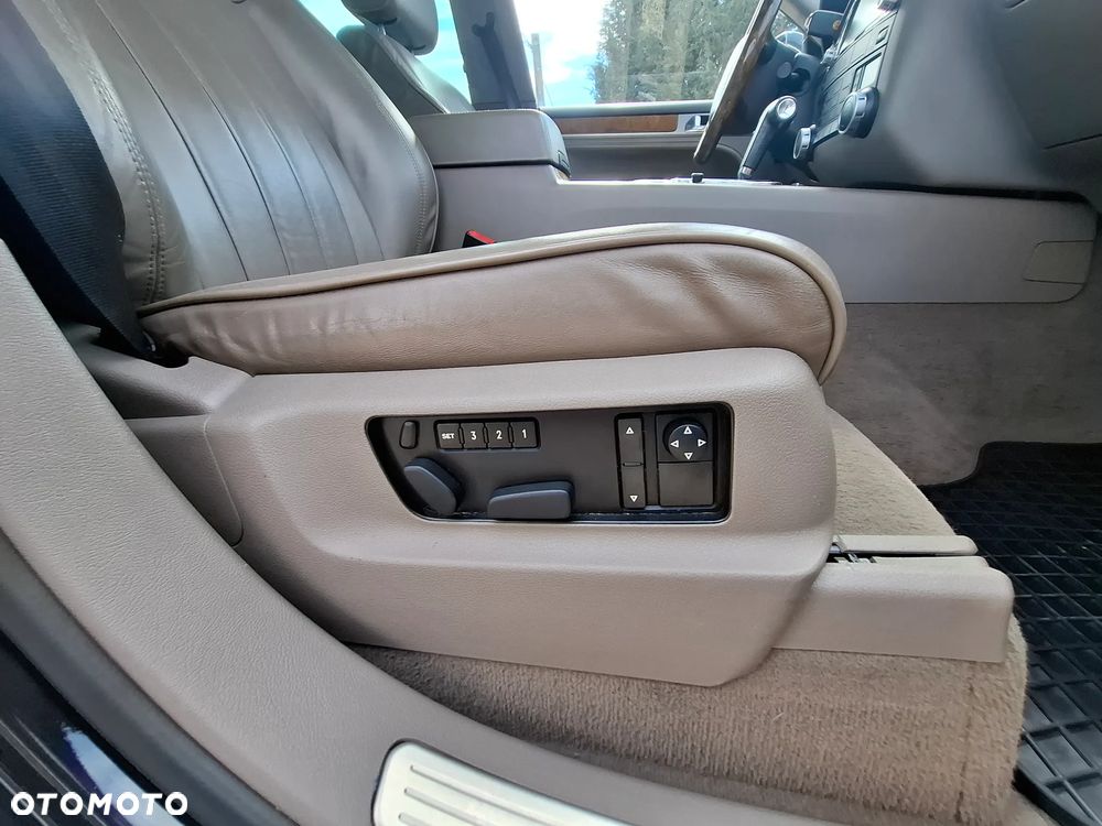 Volkswagen Touareg 5.0 V10 TDI Tiptr - 22
